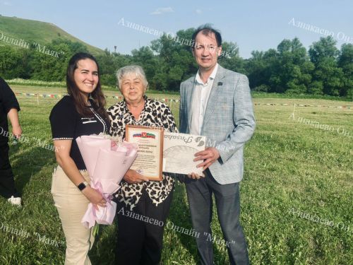 В Чемодурово на Сабантуе разыграли призы среди плательщиков самообложения
