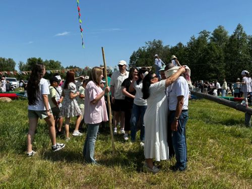 В Балтачевском поселении состязались на деревянных лошадках