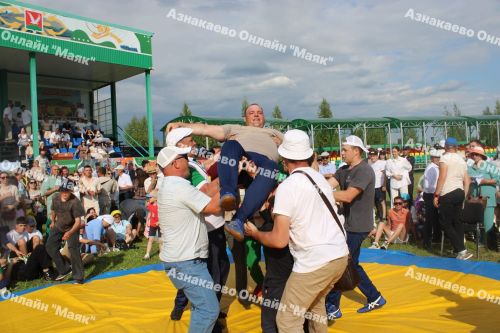 Азнакай көрәшчесе Альберт Мамалимов 5 нче тапкыр абсолют батыр булып калды