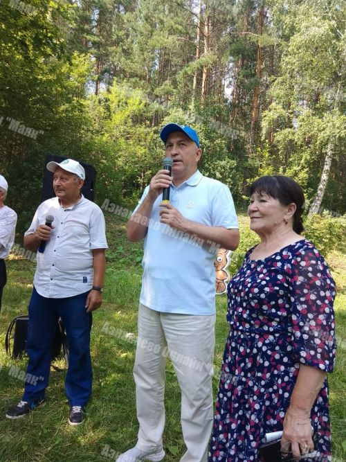 Азнакаевские ветераны отметили праздник