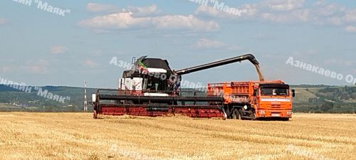 Азнакай районында урып-җыю эшләренә старт бирелде.