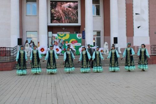 Азнакаево окунулось в мир народных традиций