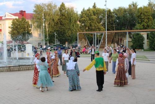 Азнакаево окунулось в мир народных традиций