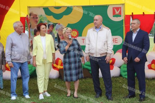 Азнакайда ятим балалар өчен Сабантуй узды