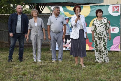 В поселке Актюбинский состоялся праздник двора