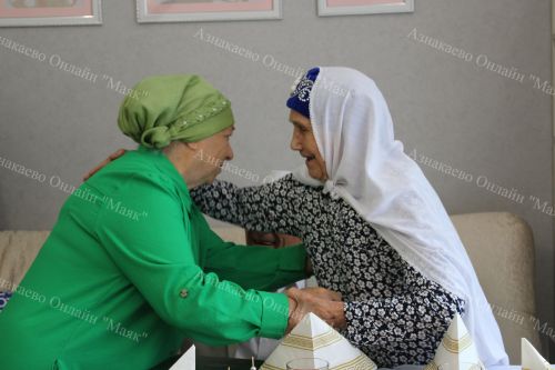 Акбабай из села Какре-Елга отметил 90-летний юбилей