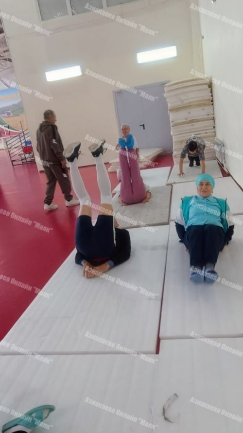 87 яшьлек спортчы Азнакай ветераннарына озак яшәү серләрен ачты