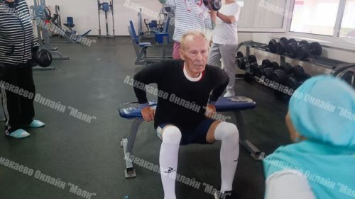 87 яшьлек спортчы Азнакай ветераннарына озак яшәү серләрен ачты