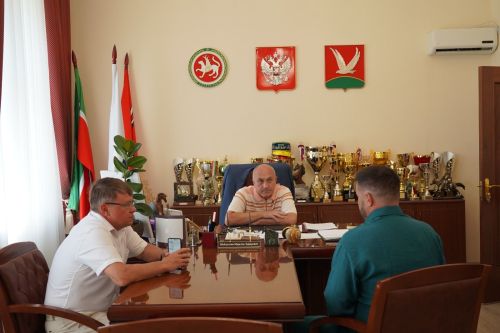 Ветераны СВО осваивают управление: Встреча в рамках проекта «Батырлар»