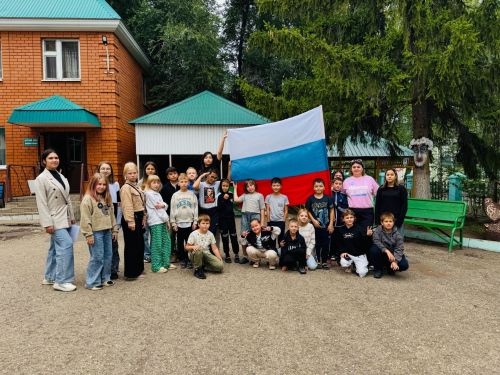 Патриотический час ко Дню флага прошел в санатории «Азнакаевский»