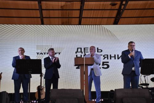 Актюба отметила День нефтяника, День Татарстана и день поселка