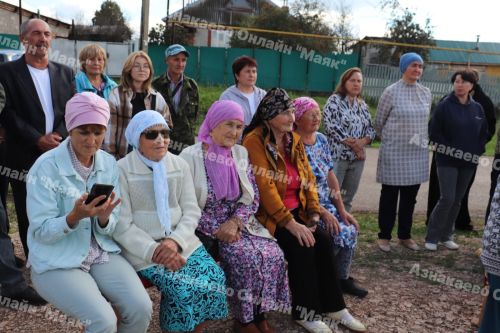 Актүбә бистәсендә яңартылганнан соң “Харис” чишмәсен ачу тантанасы булды