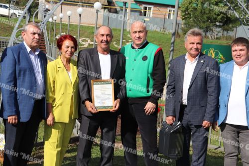 Актүбә бистәсендә яңартылганнан соң “Харис” чишмәсен ачу тантанасы булды