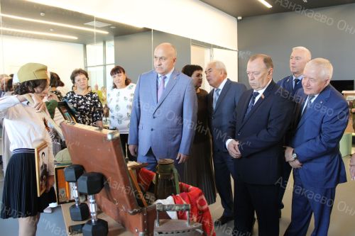 Август киңәшмәсе: Азнакай укытучылары яңа уку елына старт бирде