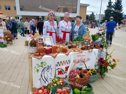Азнакаево отметил тройной праздник