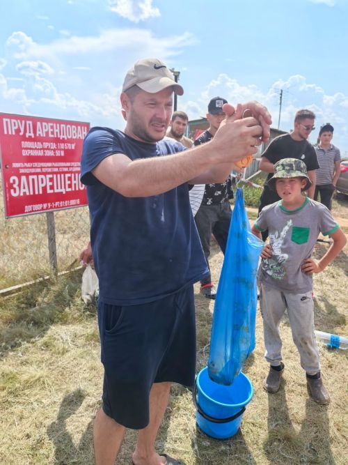 Добрую память Аниса Незамутдинова почтили на рыболовном турнире