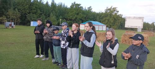Куда указывает «Компас мужества»?
