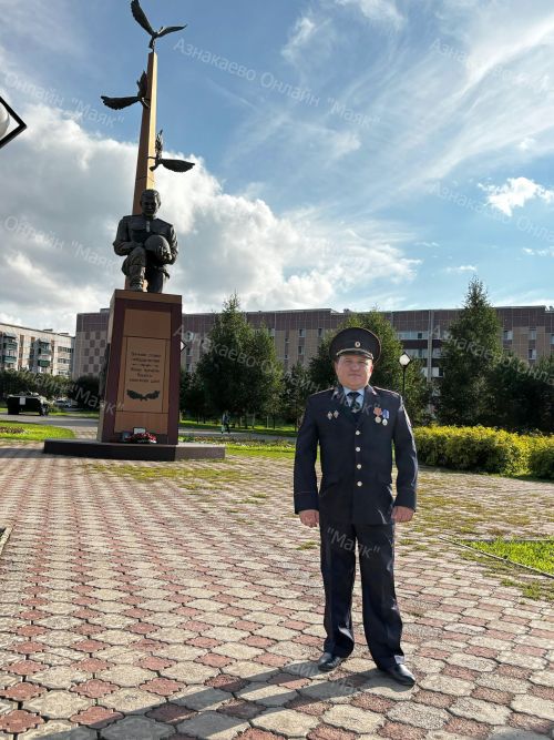 Азнакайлы Илнар Хәбипов “Халык участковые” Бөтенроссия бәйгесендә катнаша: аның өчен тавыш бирик!