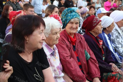 Азнакайда ишегалды бәйрәме узды