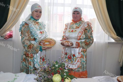 В Азнакаево прошел Праздник тыквы