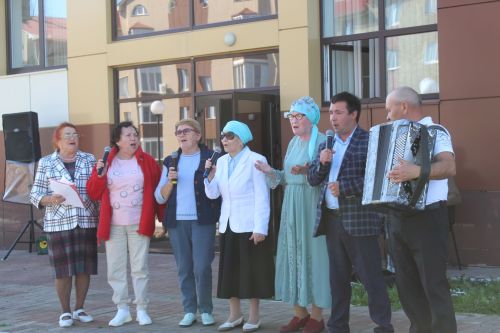 В Азнакаево отпраздновали «Бабье лето»