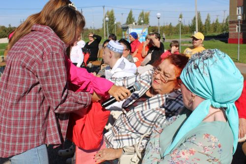 В Азнакаево отпраздновали «Бабье лето»