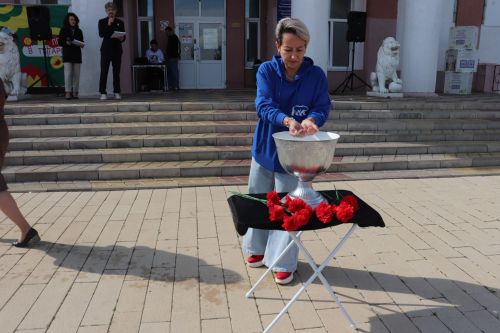 Азнакаево почтило память жертв террора акцией «Капля жизни»