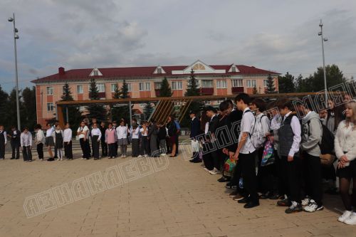 Азнакаево почтило память жертв террора акцией «Капля жизни»