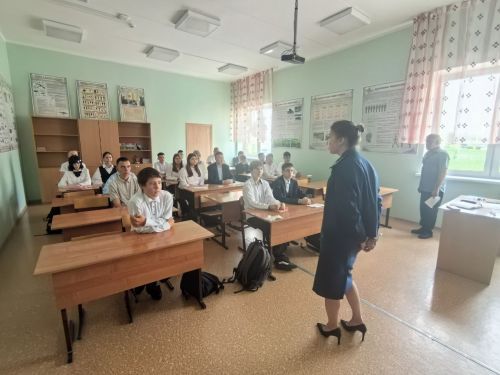 В азнакаевской школе № 1 прошел всероссийский урок по безопасности