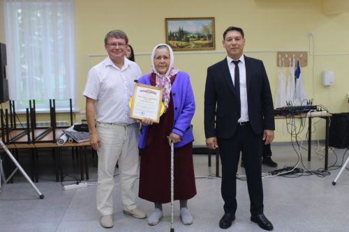 В Азнакаево состоялся праздник двора для жителей центральных улиц