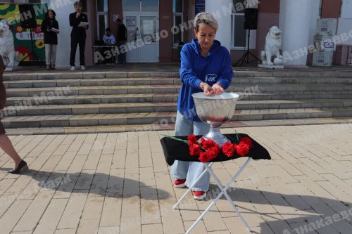 Азнакаево почтило память жертв террора акцией «Капля жизни»