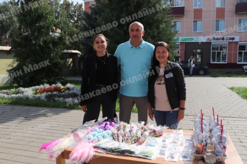 Азнакаево почтило память жертв террора акцией «Капля жизни»
