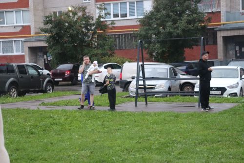 Праздник двора в Азнакаево: ни дождь, ни зной не помеха дружбе!