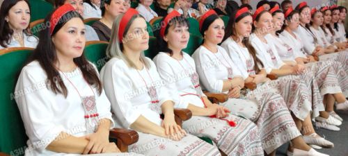 Завершая год: в Азнакаево чествовали героев и таланты