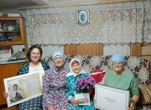 Рәйсә әби гасырны да атлап узды