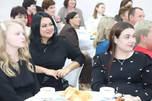 Торжество для педагогов: „Переменка для тех, кто всегда на посту“