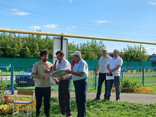 Кәкре Елга авылында махсус хәрби операция каһарманы истәлегенә велосипед ярышы узды