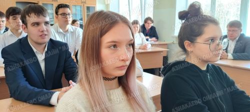 Уроки патриотизма: в Азнакаево стартовали парламентские уроки