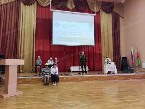 В школах Азнакаевского района прошли Парламентские уроки, посвященные Году труда и доблести