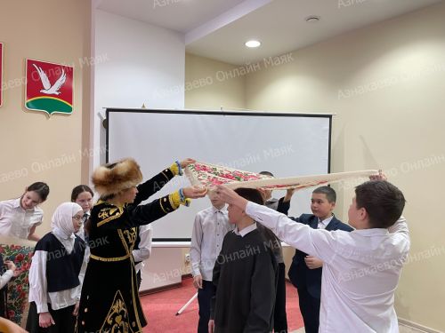 «В культуре края — душа народа»: в Азнакаево отметили День родного языка