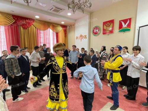 «В культуре края — душа народа»: в Азнакаево отметили День родного языка
