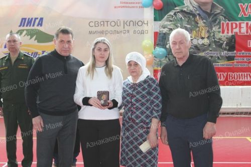 В Азнакаево проходит турнир по футболу памяти героически погибшего бойца