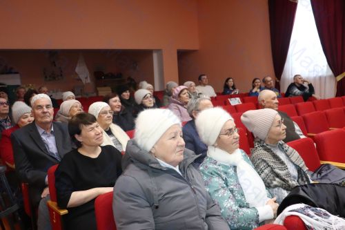 Как живешь, село?