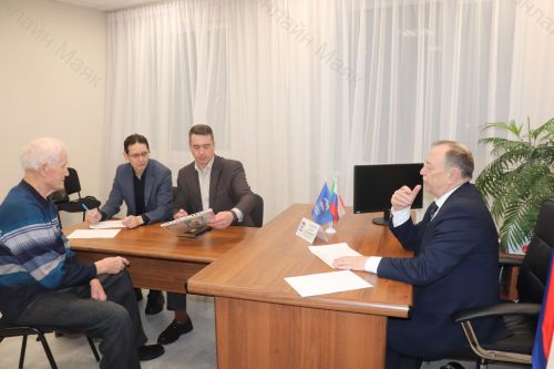 Депутат провел прием граждан
