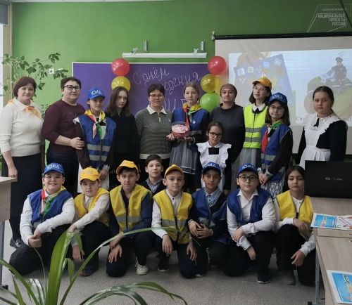 «Не Женская профессия» или «Мама может»