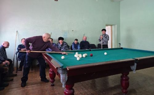 В Какре-Елге прошёл турнир по бильярду памяти участника СВО Рустема Фархетдинова