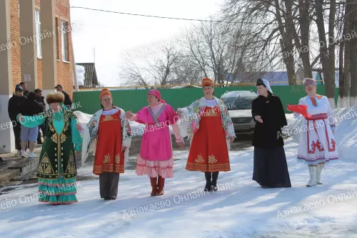 Җиңү бистәсендә Нәүрүз бәйрәме гөрләде