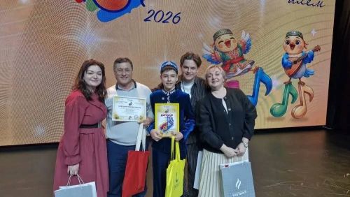 Азнакайның нәфис сүз остасы төбәк фестивалендә гран-при яулады