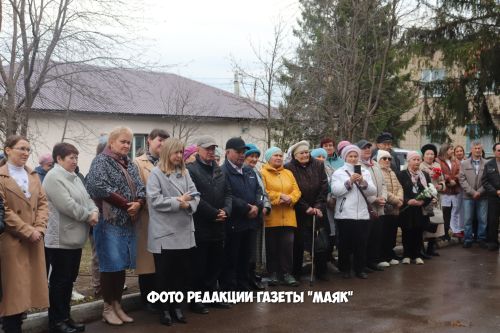 Азнакаево увековечило имя доктора-легенды