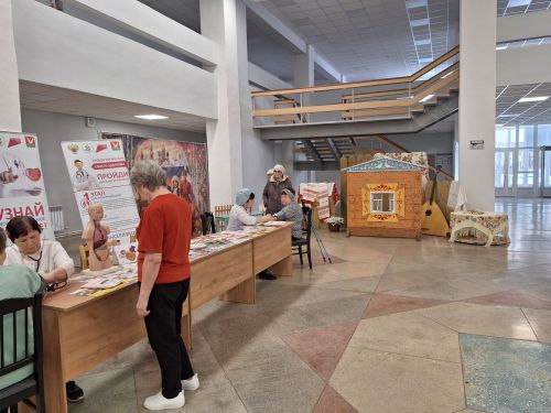 Гипертония, клещи и здоровый образ жизни: в Актюбинском прошла выездная Школа здоровья